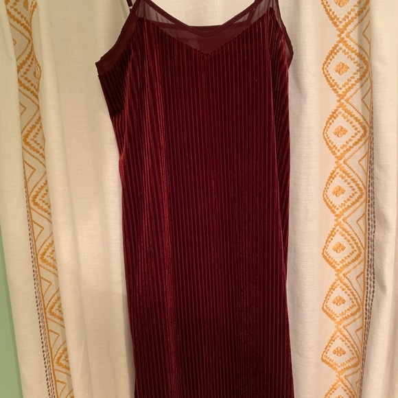 Velvet slip - Picture 3 of 3